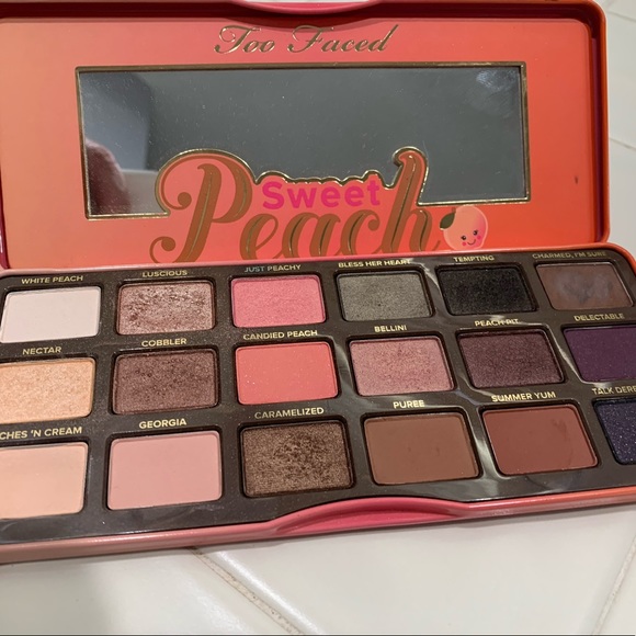 Too Faced Peach eyeshadow palette - Picture 4 of 7